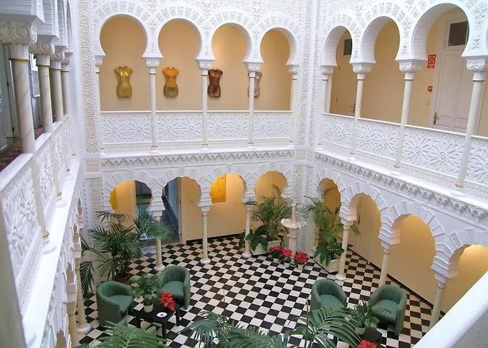 Hotel Alhambra